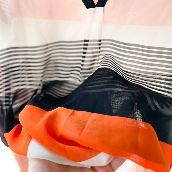 Sheer Popover Blouse - Picture 4 of 5